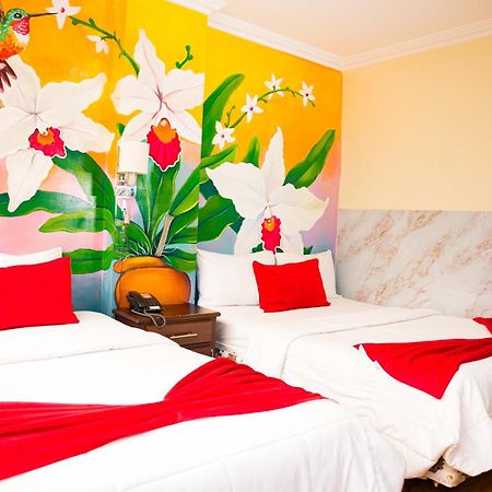 Hotel Loja Bella Bagian luar foto