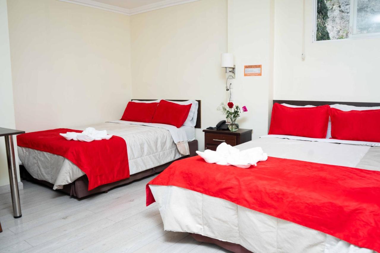 Hotel Loja Bella Bagian luar foto